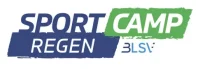Logo des Sportcamps Regen mit den Worten "Sport" in blauer Schrift, "Camp" in grüner Schrift und "Regen" in blauer Schrift darunter. Rechts unten sind die blauen Buchstaben „BLSV“ zu sehen.